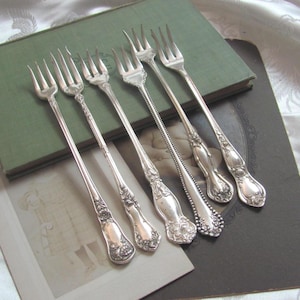 6 Assorted Fancy Patterns Silver Plate Crab Seafood Shell Fish Cocktail Oyster Pickle Olive 3 Prong Forks // Silverware Flatware Cutlery
