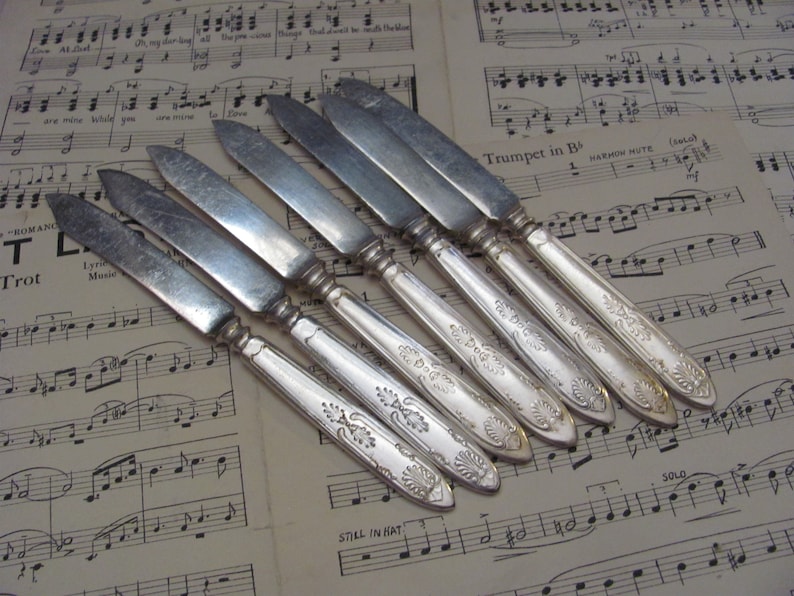 Made by 1847 Rogers Set of Silver Plate Fruit or Cheese Knives