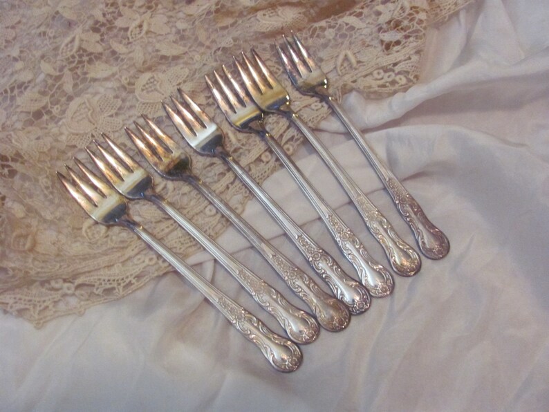 Crab Forks Set of 7 Silver Plate Crab Seafood Cocktail Forks Etsy