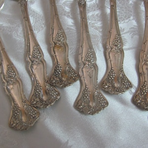 6 Teaspoons - Vintage 1904 Pattern 1847 Rogers Silver Plate // No Mono // Antique Silverware Flatware Cutlery