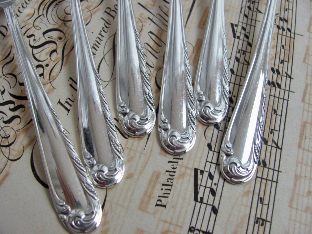 Love Song Pattern // Set of 6 Silver Plate Teaspoons // Heritage No ...