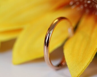 Ladies Wedding band, 14K rose gold, half round shinny finish, petit 2mm width