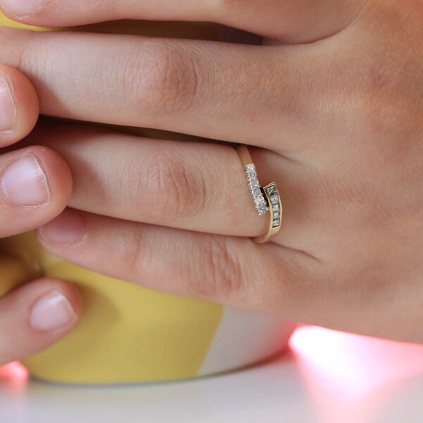 VINTAGE, ik heb slechts één, rondweg ring, diamanten met goud, vintage ring, gold diamond band, bruiloft band, band
