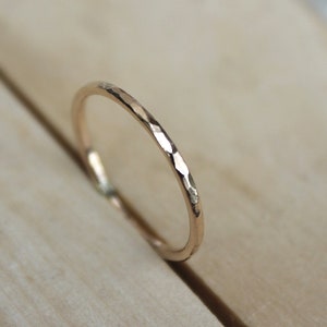 14k SOLID Gold hammered ring, 14K yellow gold, solid textured band, image 1