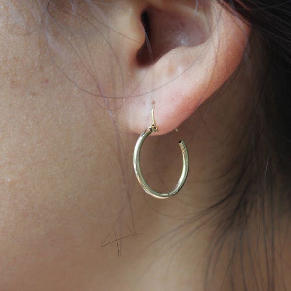 ONLY ONE Re-cycled hoop earrings, little hoop earrings