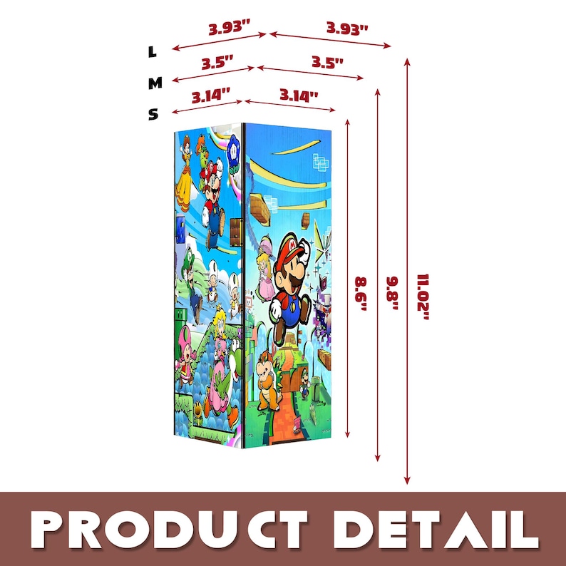 Puede incluir: Un producto rectangular de paneles m&uacute;ltiples con un dise&ntilde;o colorido que presenta personajes de la serie de videojuegos Super Mario. El producto mide 28 cm de alto, 10 cm de ancho y 8 cm de profundidad. El texto "PRODUCT DETAIL" est&aacute; en la parte inferior.