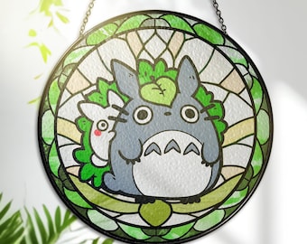 Apanhador de Sol de Vidro "Meu Vizinho" – Arte em Vidro do Studio Ghibli – Decoração de Janela Impressa – Decoração de Parede Espírito da Floresta – Presente para Fã de Anime