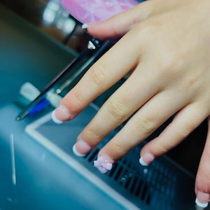 french tip press ons with pink bow/hand painted press on nails/ faux acrylic nails/ gel nails/pink press on nails/ white press on nails