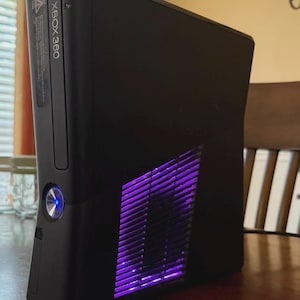 RGH3 Xbox 360 Slim with customizable RGB LEDs | 250Gb HDD | New Thermal Paste & Cleaned | Tested