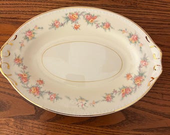 Vintage 1952 Homer Laughlin Eggshell Georgian "Countess" Oval Relish pickle dish