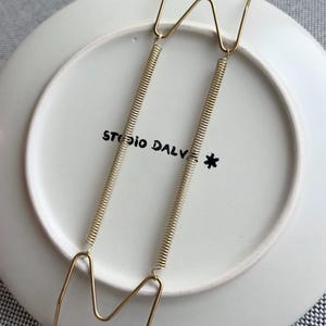 wall plate with hanger decorative plate