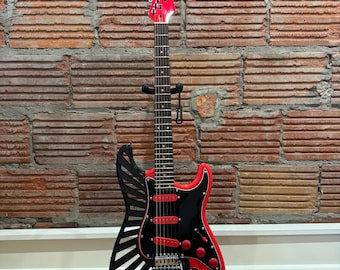 3D Printed Electric Guitar - Plasticaster
