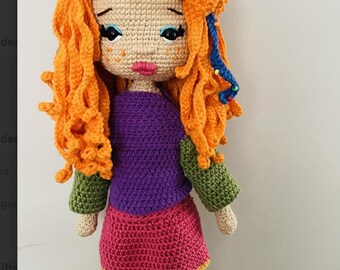 Bambola all'uncinetto fatta a mano, giocattolo all'uncinetto, bambola fatta a mano, bambola all'uncinetto personalizzata, bambola all'uncinetto unica, peluche fatto a mano, bambola all'uncinetto, bambola amigurumi