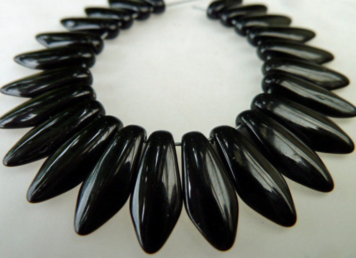 50 Czech Glass Shinny Opaque Jet Black Dagger Bead in Size Etsy