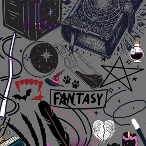 Könnte beinhalten: Graue Illustration mit Fantasy-Elementen. Sie zeigt offene Bücher, einen Drachen, ein Pentagramm, einen Halbmond, Zaubertränke, Kerzen und das Wort "FANTASY". Das Kunstwerk hat ein mystisches und magisches Thema.