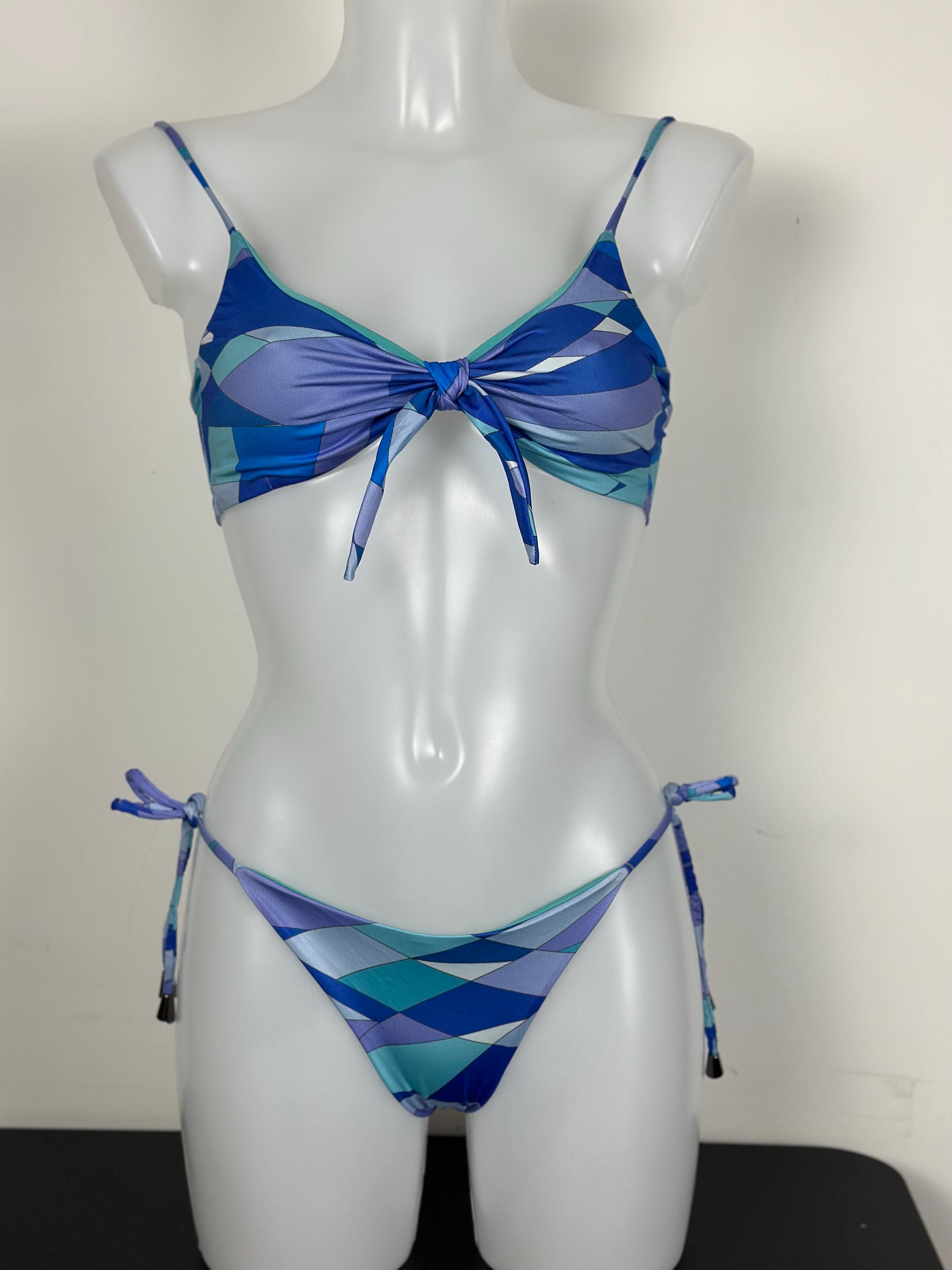 Geometric Print Tie-Side Bikini Set in Blue