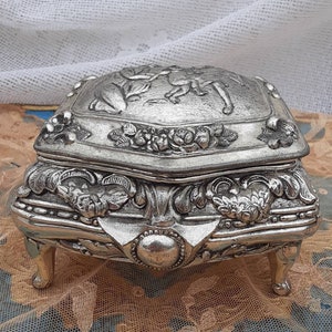 REDUCED FREE SHIPPING Vtg Antique Look Children at Play Design Small Silver Plated Victorian Vanity Trinket Jewelry Box