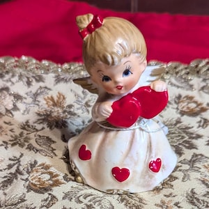 FREE SHIPPING Vtg Mid Century Lefton Japan Small Ceramic Valentine Angel Holding Hearts Figurine #2