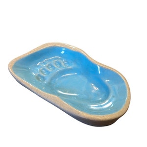 FREE SHIPPING Vtg Pigeon Forge Pottery Ceramic Paw Print Footprint Tennessee Souvenir Ashtray Trinket Dish