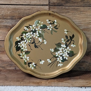 REDUCED FREE SHIPPING Vtg Large Gold Metal Floral Flowers Tole Serving Tray, 14 x 17