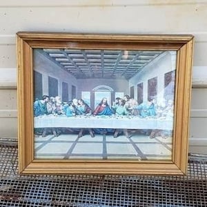 REDUCED FREE SHIPPING Vtg Gold Tone Framed Jesus Last Supper Religious Print Carved Wood Look Picture Frame