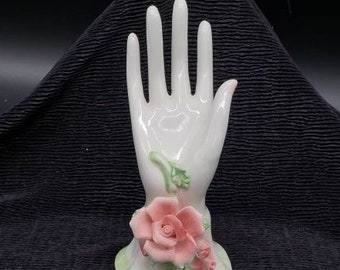 REDUCED FREE SHIPPING Vtg Capodimonte Style Ceramic Hand Floral Flower Jewelry Display