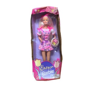 REDUCED FREE SHIPPING Vtg 1996 Easter Barbie Collectors Doll, Worn Box