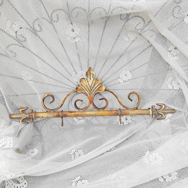 REDUCED FREE SHIPPING Vtg Shabby Distressed Creamy Gold Tone Tan Metal Victorian Look Desgins 2 Hook Wall Hanger Display