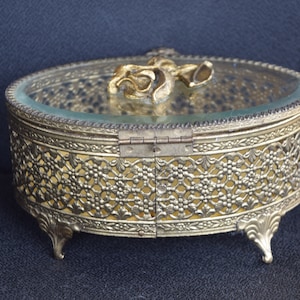 FREE SHIPPING Vtg Mid Century Ornate Gold Filigree Victorian Floral Scroll Designs Fancy Rose Glass Lid Footed Vanity Trinket Jewelry Box