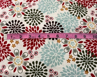 Retro  floral flowers 100% Cotton Fabric 1.5 yards Ready 2 SHIp