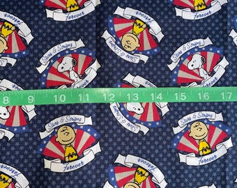 Peanuts Snoopy Charlie brown patriotic Fourth July America Flag stars stripes 100% Cotton Fabric 1/4 yard