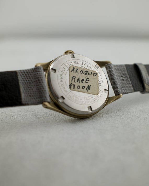 Roxy | Arogno Movement - image 4