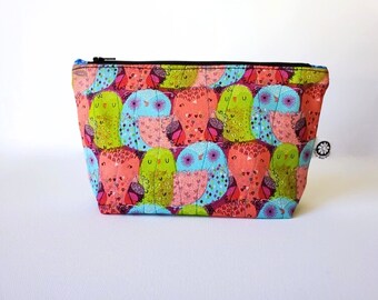 Quilted Cosmetic Bag with colorful Owl print- Fully Lined with Zipper, Cotton Makeup Pouch