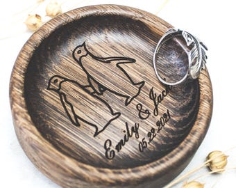 Rustic Oak Ring Dish: Personalized Wooden Jewelry Bowl, Engagement Gift