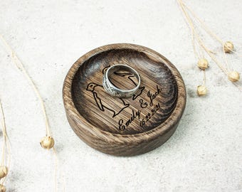 Porta-anéis de carvalho personalizado – Presente gravado para casamento ou aniversário