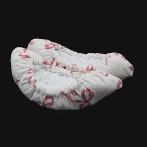 Fleece Ice Skate Blade Soakers & Neck Warmer Gift Set