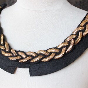 Cute    applique  with chain 1   pieces listing