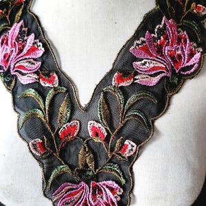 Flower applique trim /Sewing supplies applique trim /Craft supplies/Cute embroidered  flower  applique      1 pieces listing