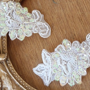 Cute    embroidered and beaded  flower applique with   sequence    2 pieces listing