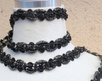 2 yards Black 1-Inch Sewing Lace Trim