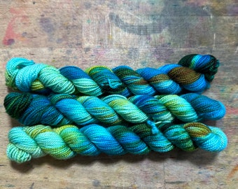 Wiggenweld Potion 20gr Mini Skein - Nymph Sock Mini 20s