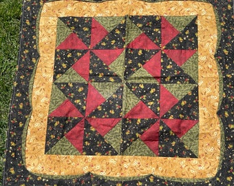 Christmas Table Topper Unfinished Quilt Top w/Backing & Binding Fabric 30” x 30”