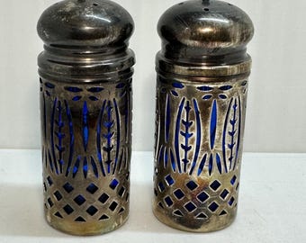 Vintage Avon Royal Sapphire Cobalt Blue Glass Silver Plated Metal Salt & Pepper Shakers