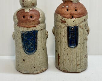 Vintage King and Queen Stoneware Salt & Pepper Shakers, Japan
