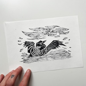 Stupide oiseau loup du Canada – Loon linogravure | Imprimé bloc imprimé à la main | Art inspiré de la rivalité passionnée