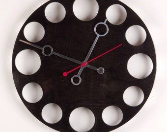 POP Clock in Black, 18" Modern Wall Clock