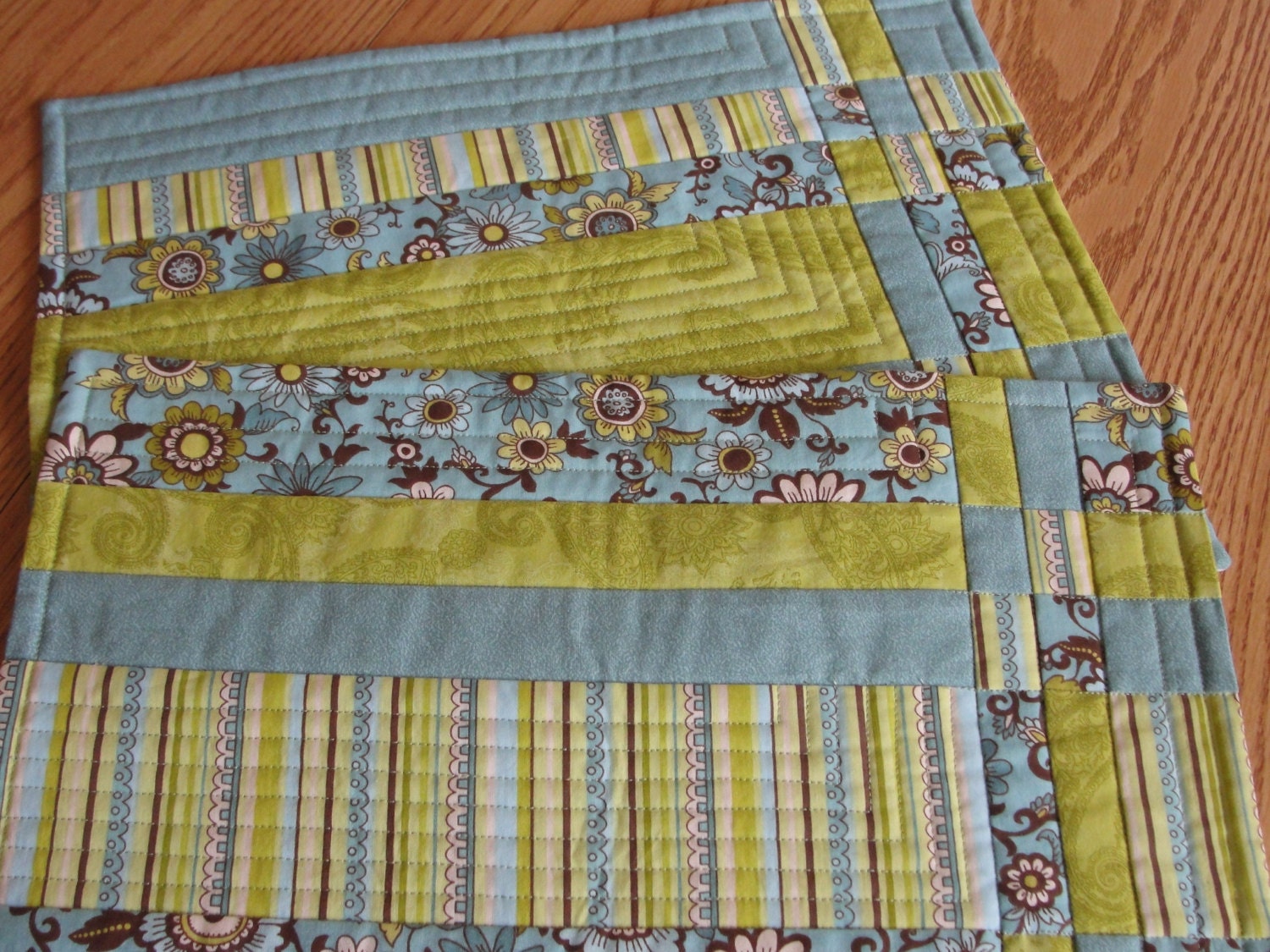 Quilted Placemats Spring Floral Teal Yellow Green Set of 4 Etsy
