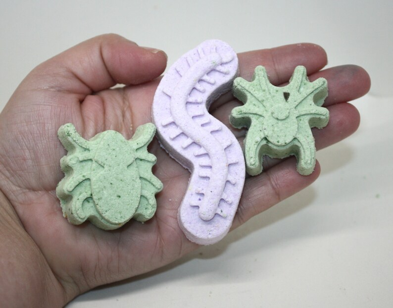 Bug Bath Bombs Creepy Crawly Bath Flizzies Party Favor Etsy