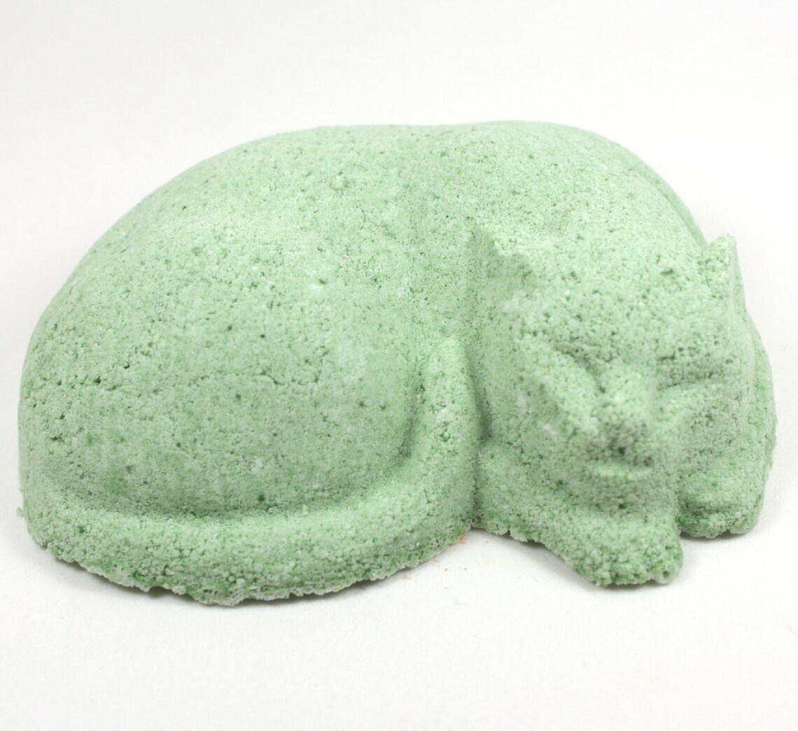 Large Cat Bath Bomb Bath Fizzy Bath Fizzie Feline Cat Etsy