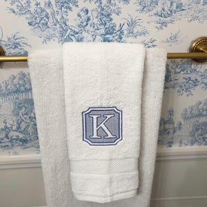 Monogrammed Hand Towel – Custom Embroidered Turkish Cotton, Personalized Bathroom Decor, Clover or Square Monogram, Wedding Gift